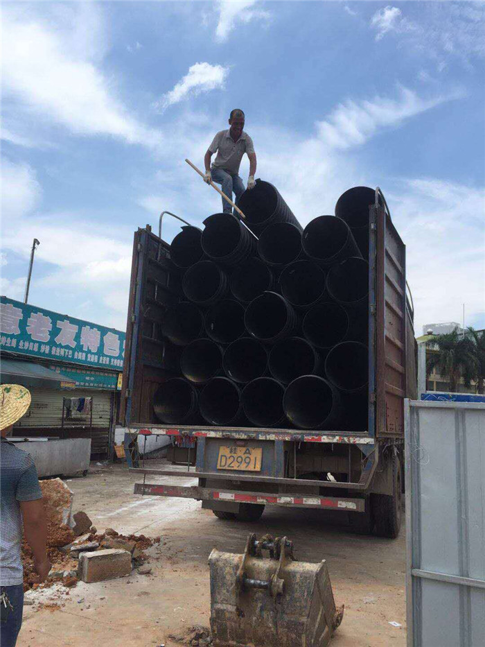 HDPE鋼帶增強螺旋波紋管 